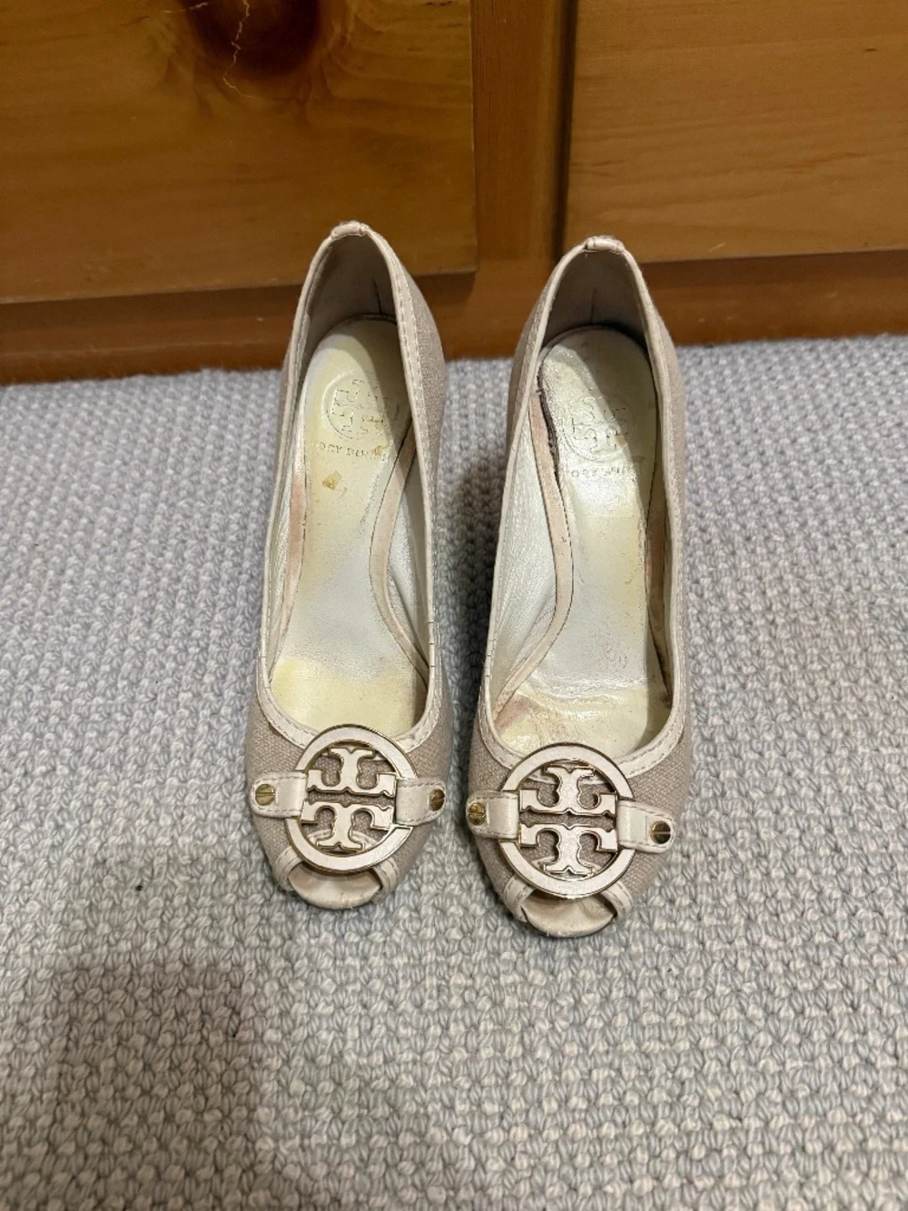 Tory Burch Beige Canvas Peep Toe Wedge Heels Size 8